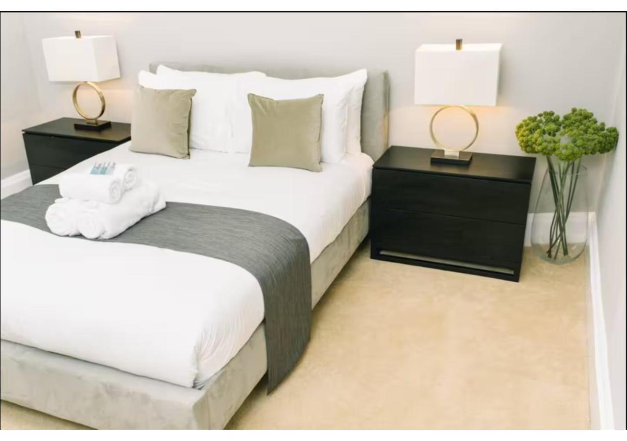 Joivy Palmerston Place Residence - Luxury City Centre Apt With Private Parking Edinburgh Exterior photo